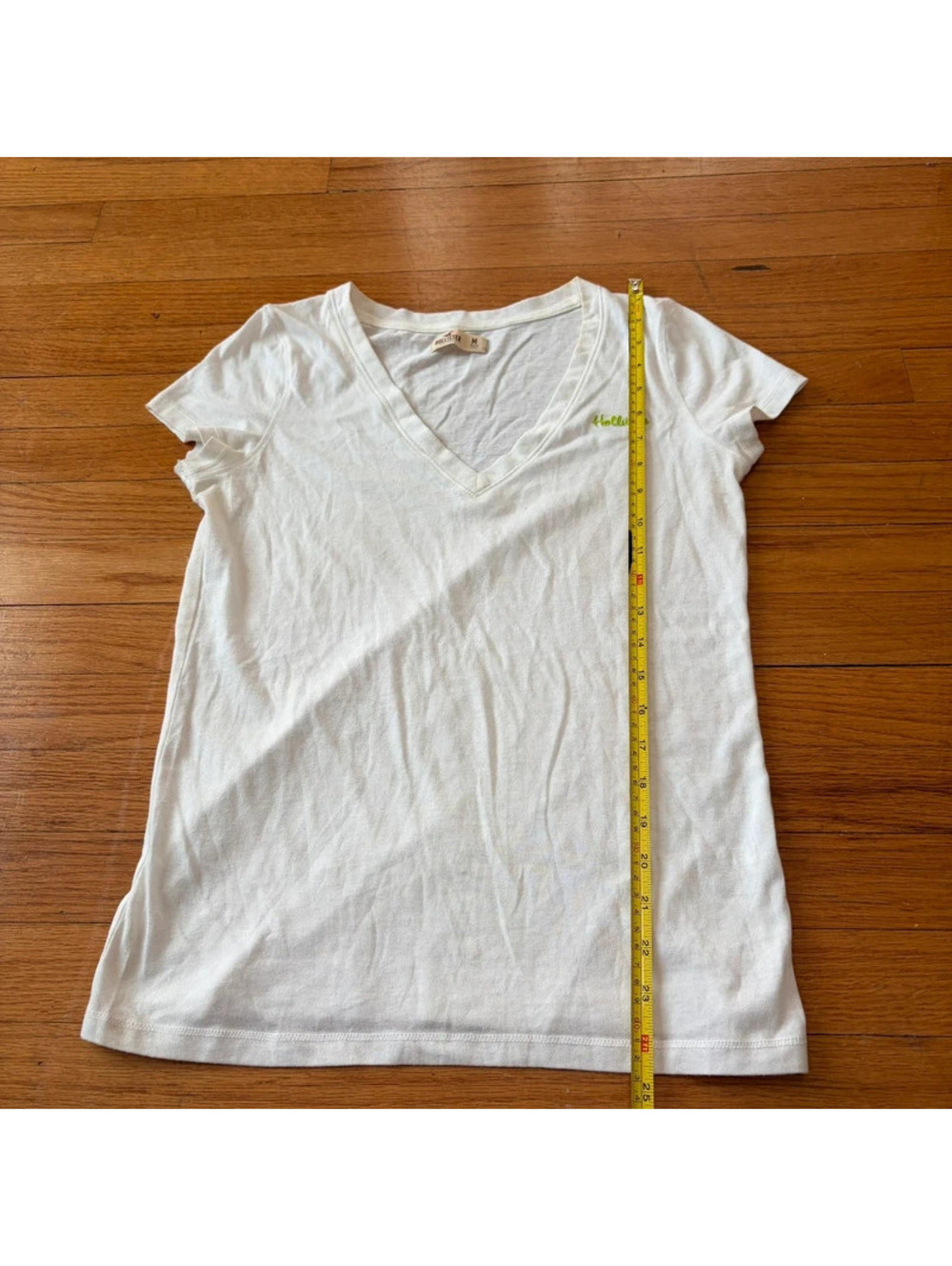 Vintage y2k hollister white and neon green baby tee - Picture 4 of 5